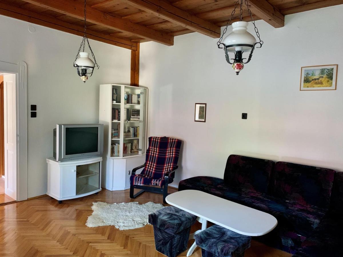 Henrietta Vendeghaz Apartment Domoszlo Exterior foto