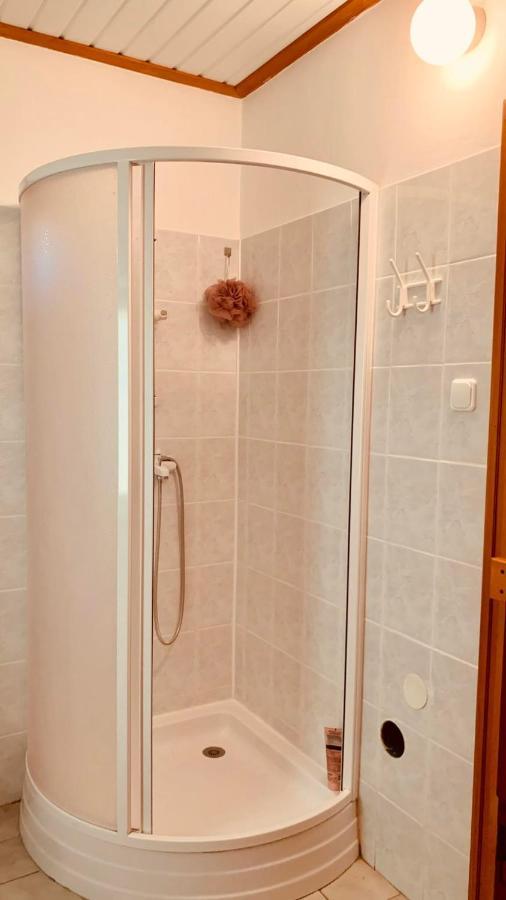 Henrietta Vendeghaz Apartment Domoszlo Exterior foto