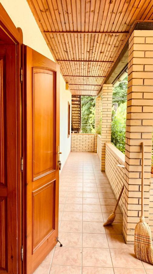 Henrietta Vendeghaz Apartment Domoszlo Exterior foto